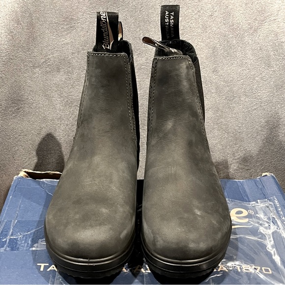 Blundstone Women’s High Top Boots Rustic Black Size 6.5 US - Picture 10 of 17